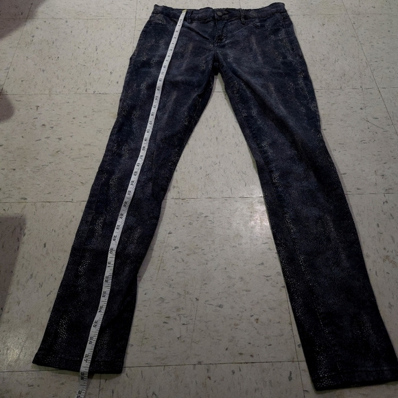 Calvin Klein | Grey Snake Skin Pattern Women's Jeans - Picture 11 of 12